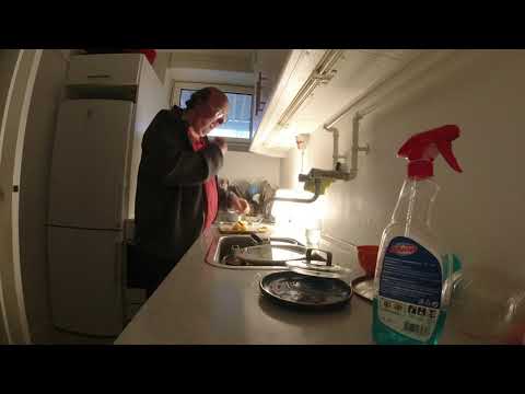 MongoTV_7657 - Del 10 - FORKØLET OG FRYSER OG TÆNDER 2000 WATT VARMELUFTSBLÆSER I STUEN