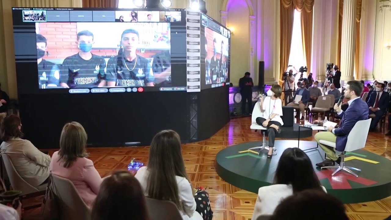 Programa do Governo do RS vai dar bolsa para alunos do ensino médio