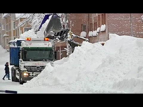More snow show in Sweden as country gets an extra deep powdering