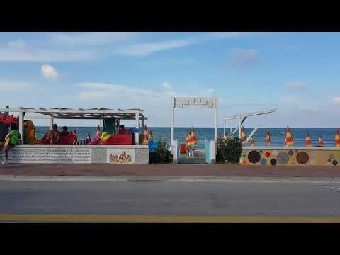 Marotta PU - Marche 🇮🇹 - Una deliziosa località balneare nota di un lungomare dei mosaici