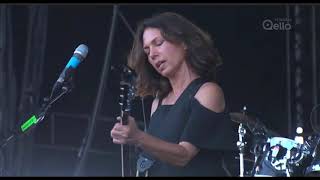 The Bangles - Hero Takes A Fall [Live]