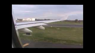 preview picture of video 'American Airlines (US Airways) A330-200 departure from PHL'