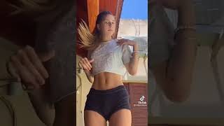 Tiktok no bra #nobra #nobrachallenge #sexy #shorts #39