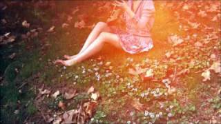 Toro y Moi - Girl Problems