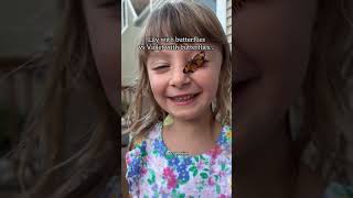 Download lagu ALL summer Lily has been outside catching butterflies 😂 Violets been reading books. 📚 mp3