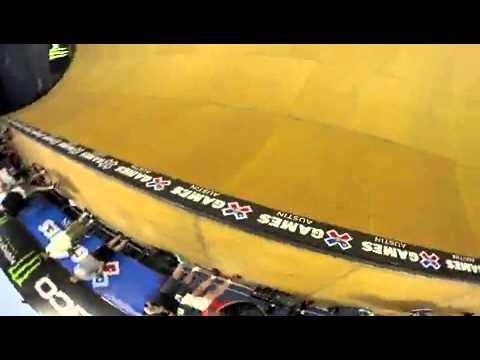 ANDY MACDONALD AND GOPRO TAKE ON THE SKATE VERT COMPETITION