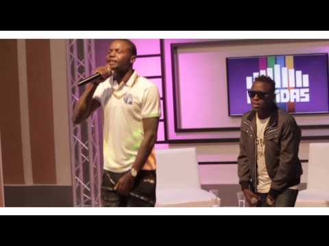 Glass gamboa ft Bander - massinguitane (video de TVs)by Glass framework