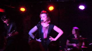 Ida Maria - Oh My God (live @ Mercury Lounge, NYC December 3rd, 2013)