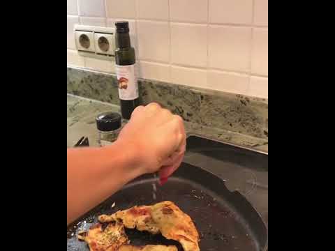 Morena Misteriosa preparando uma comida saudável para o dono da Fazenda Macarena na Palestina