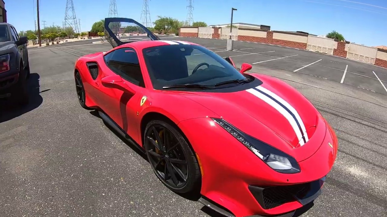 The new 710hp Ferrari Pista!