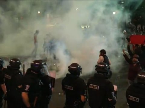 Raw: Police Fire Tear Gas at Charlotte Protests