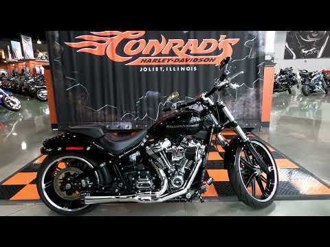 2018 Harley-Davidson Breakout® 114 in Shorewood, Illinois - Video 1