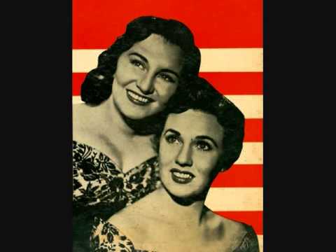 Marlin Sisters  "Jolly Old Saint Nicholas "