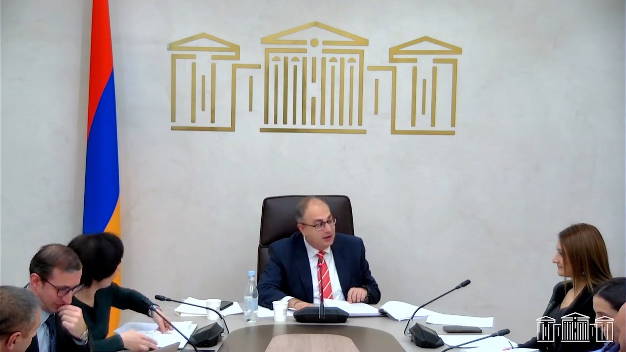Էդ ի՞նչ զեղչեր եք անում, պարո'ն Կարապետյան