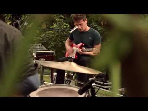 MADENSUYU: concert sauvage @Les rockomotives