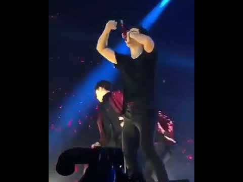 iKON RHYTHM TA #iKON2018ContinueTourInManila