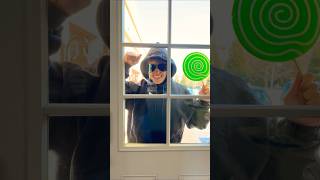 Download lagu Siblings when a STRANGER is at the DOOR!! 🤣🤣 mp3