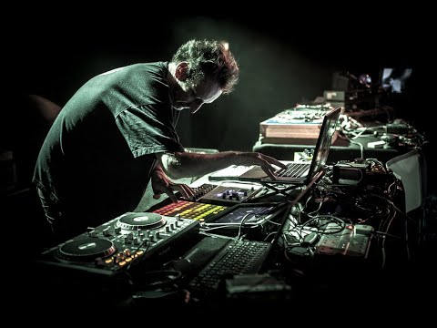 Crystal Distortion (U.K _ Spiral 23 - network 23_Labrat rec.  Live @ Spiral Attack_ ( Czech 2010 )