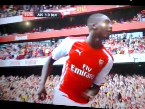 Yaya Sanogo Celebration against Benfica 02/08/2014