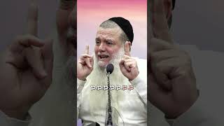 תן לילד חום ואהבה (ארגון ענפים) - התמונה מוצגת ישירות מתוך אתר האינטרנט יוטיוב. זכויות היוצרים בתמונה שייכות ליוצרה. קישור קרדיט למקור התוכן נמצא בתוך דף הסרטון