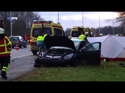 A50 bij Heerde dicht na ernstig ongeluk