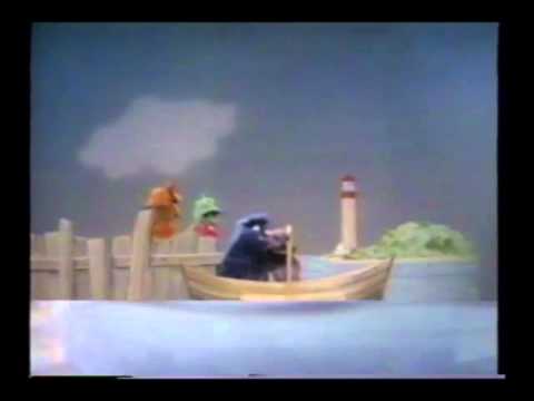 Sesame Street - Grover's Rowboat