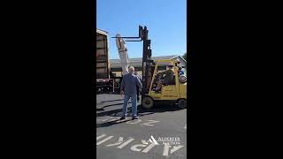 A New Kind of Unboxing! How Many Employees Does It Take To Deliver A 1K Lb Statue