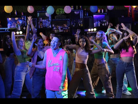 Daniela Massano - Take Ur Clothes Video Oficial