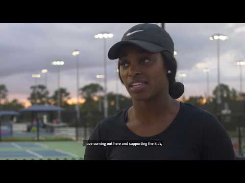 Sloane Stephens Surprises Young Tennis Players