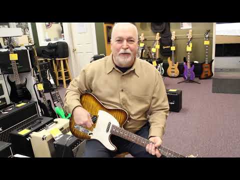 Deepwater Guitars demos Tom Anderson Top T Classic in deep tobacco fade