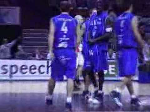 33 03-11-07 BCO-Aalst - Score van Brunner na assist van Sam,