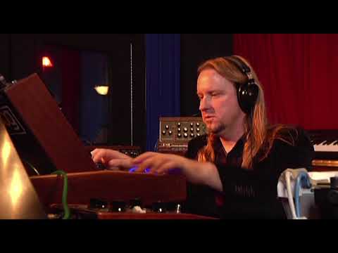 Erik Norlander - Fanfare For Absent Friends / Trantor Station - 2012