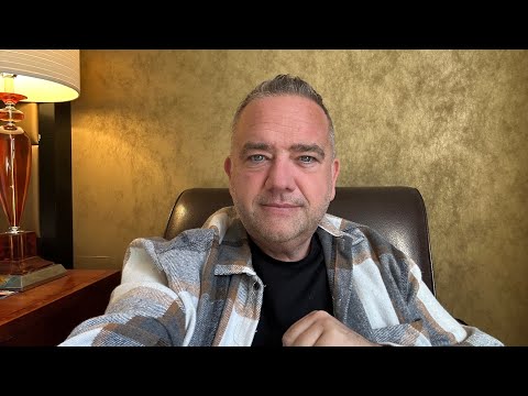 The Chatter Coming Out About Liverpool Is That Slot Will Be Offered a New Contract | THE MAIL STAND