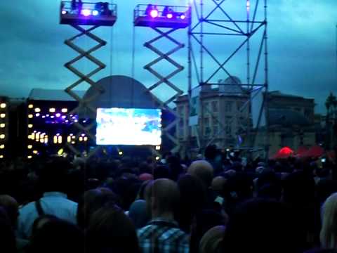 Elisa Tovati & Tom Dice - Il nous faut : Taratata à Bruxelles.