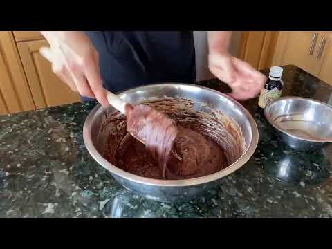 Noshin with Nikki - Flourless Cake Final