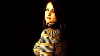 A Perfect Circle The Hollow Reaction !!!