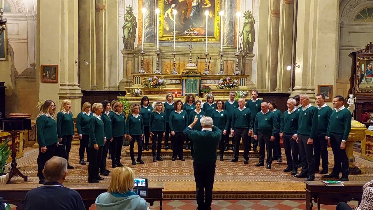 Ave Maria di Bepi De Marzi - Coro Montecastello diretto da Giacomo Monica
