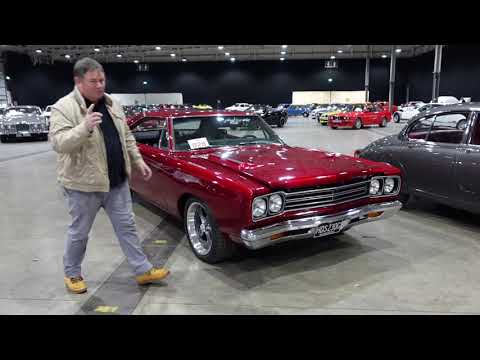Mike Brewer Motoring Classic Car Auctions Preview - 1969 Plymouth 440CI Road Runner
