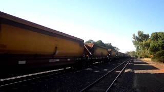 preview picture of video 'ARG freight  train passing through Waroona'