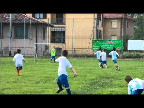 Torneo a tre - Virtus Calco, AC Pagnano e US Orobia Robbiate.wmv