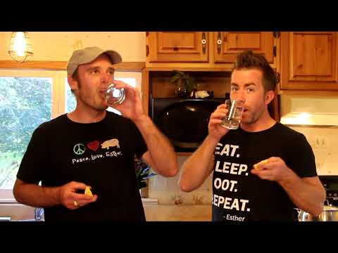 What's Cooking in Esther's Kitchen -Episode 1- 'Wonder Pot Penne Pasta"