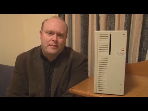 Apple Macintosh Quadra 700 (1991) Full Tour and Disassembly