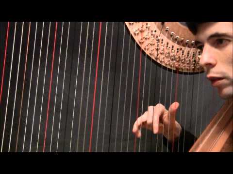 Playing 4-fingered chords on the harp, and finger independence - Harp Tuesday, episode 23