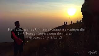 Download lagu Story wa 30 detik (puncak gunung penanggungan) mp3