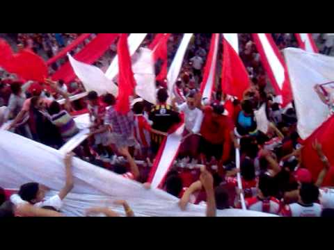 "La Que Va A todas Partes la que Nunca Abandona - Iacc Lokura" Barra: Los Capangas &bull; Club: Instituto