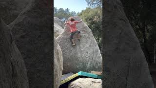 Video thumbnail of Rampas invertidas, 6c+ (without hands). Can Boquet