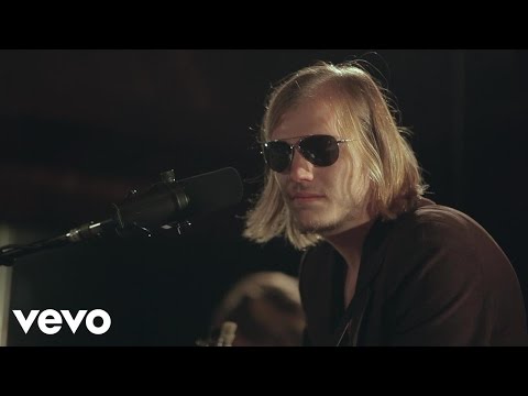 Dylan LeBlanc - Look How Far We've Come - Youtube Nashville Sessions