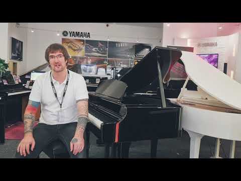 Yamaha Clavinova Digital Piano | CLP-700 Overview | Buyers Guide with Pete Nicholson - Rimmers Music