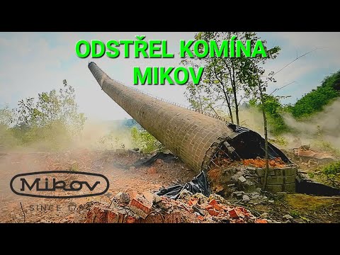 Odstřel komína bývalé továrny Mikov Mikulášovice (Vilémov u Šluknova) (chimney blast)