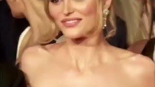 #LilyRoseDepp et #TheWeeknd sur le tapis rouge de #TheIdol #Cannes2023